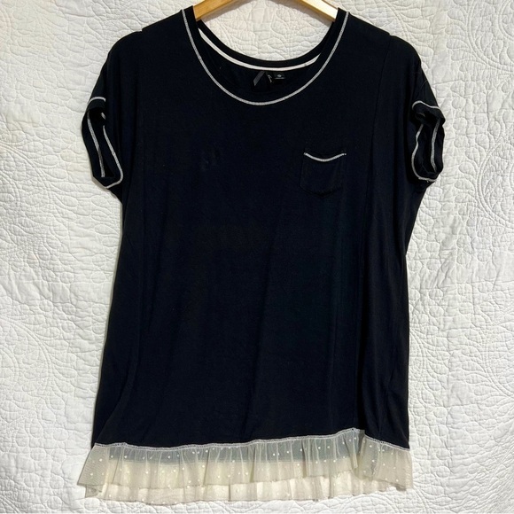 KENSIE Womens Lace Trimmed, Black T-shirt with White Stitching, Size M - #259 - Picture 1 of 10